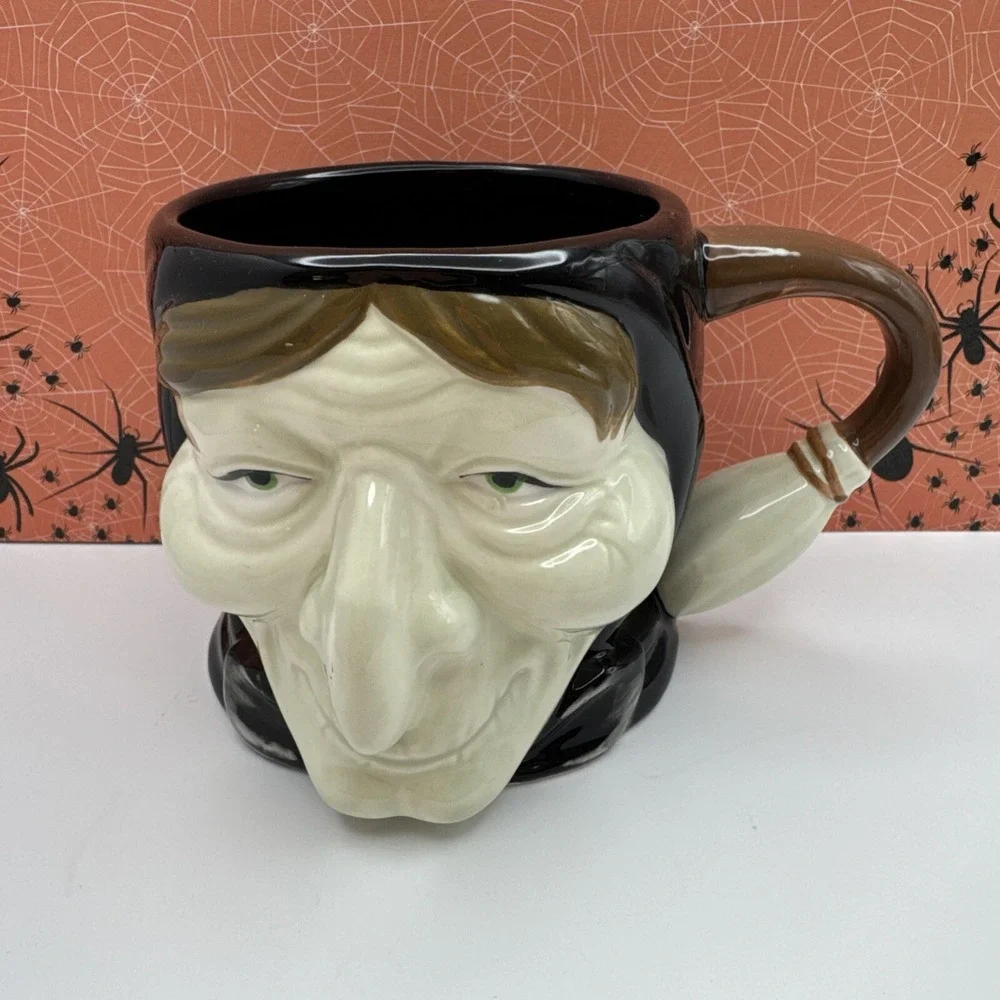 Williams Sonoma Halloween Coffee Mug Cup 3D Figural Witch Face‎ Broom Handle New
